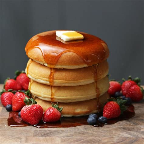 Fluffy Pancakes for Weekend Bliss